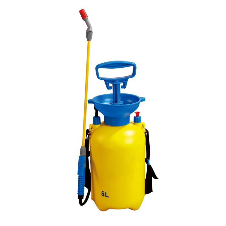 Manual pressure sprayers