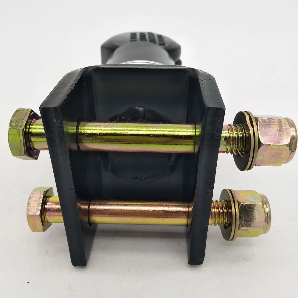 Trailer coupler