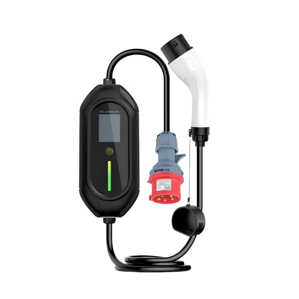 CEE Plug Portable Smart EV Charger For Electric Vehicle Charging