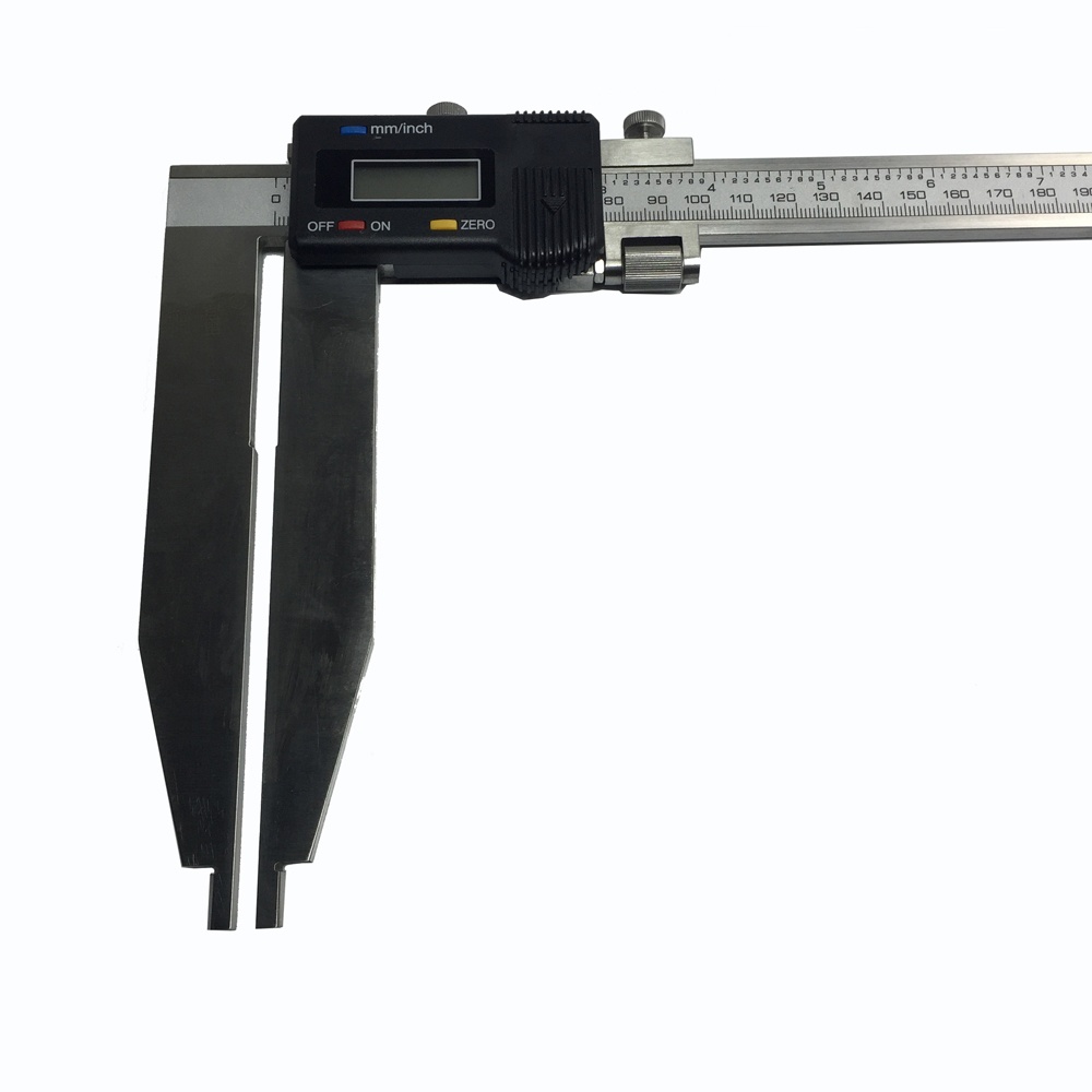 Wide Range Digital Calipers