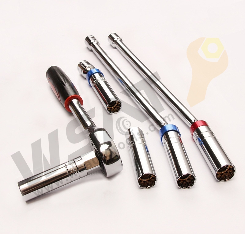 Long handle Universal Spark Plug Socket Wrench W/Magnetic Swivel 12-Angle
