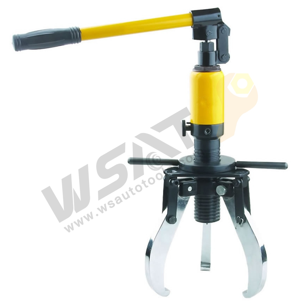 Skid Resistant Hydraulic Gear Puller