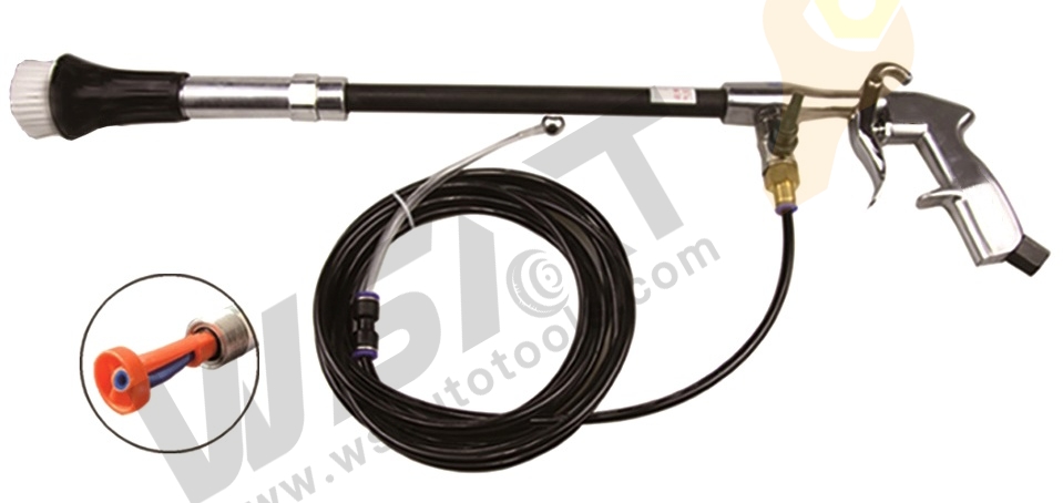 Engine washing gun