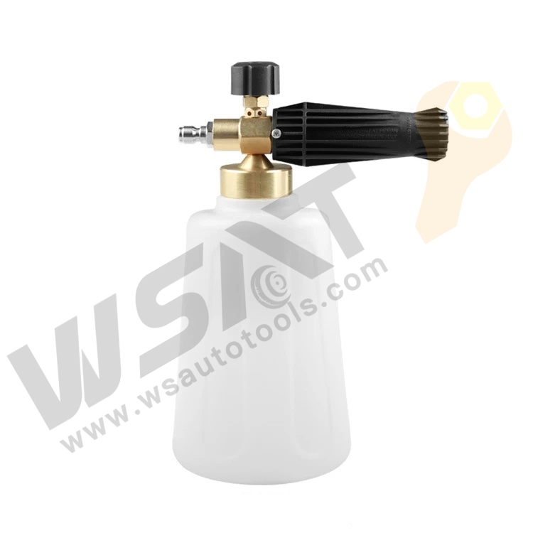 Pneumatic foam spary pot and spray gun