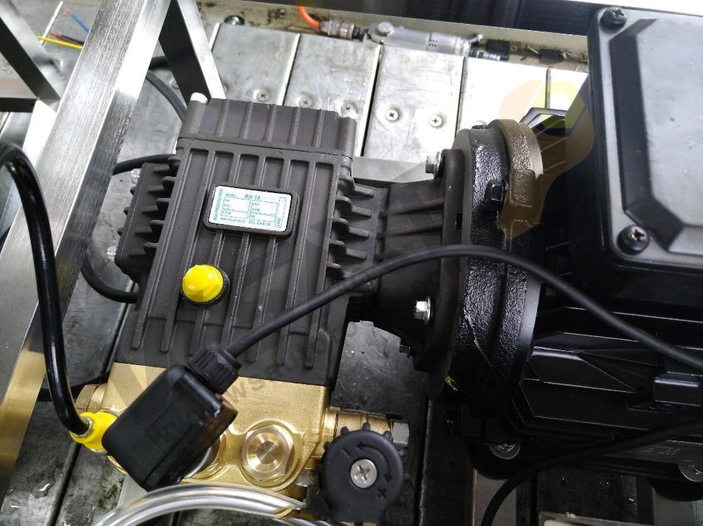 Stacked Electric High Pressure Washer