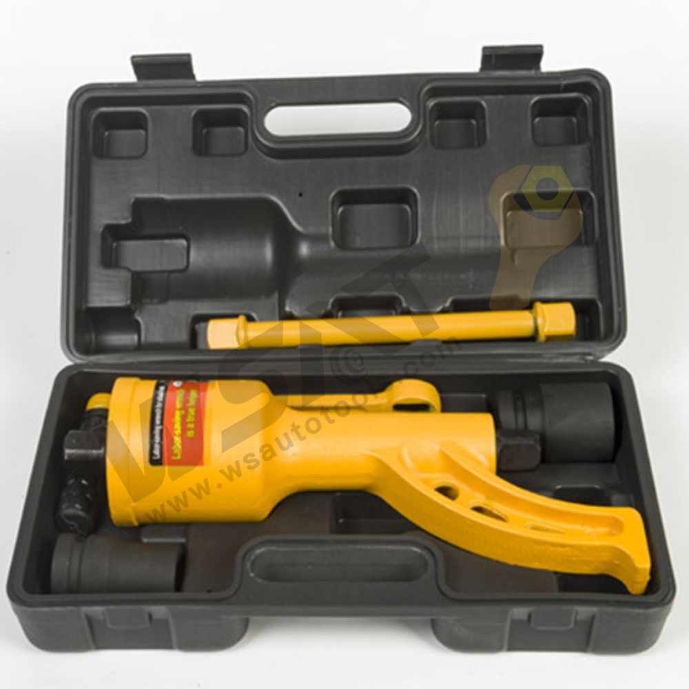 Manual Labor-Saving Wrench