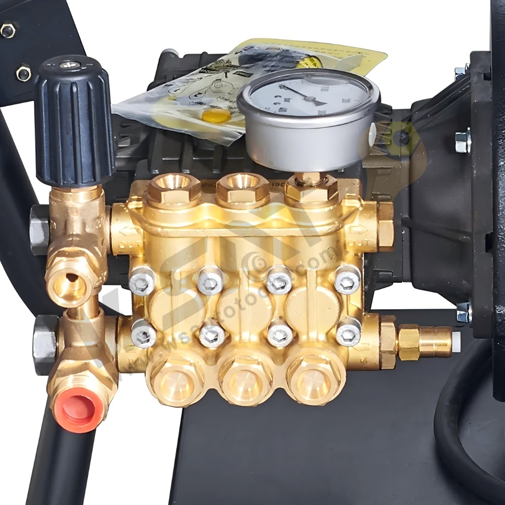 Industrial Electric High Pressure Washer -- Quadrupole motor